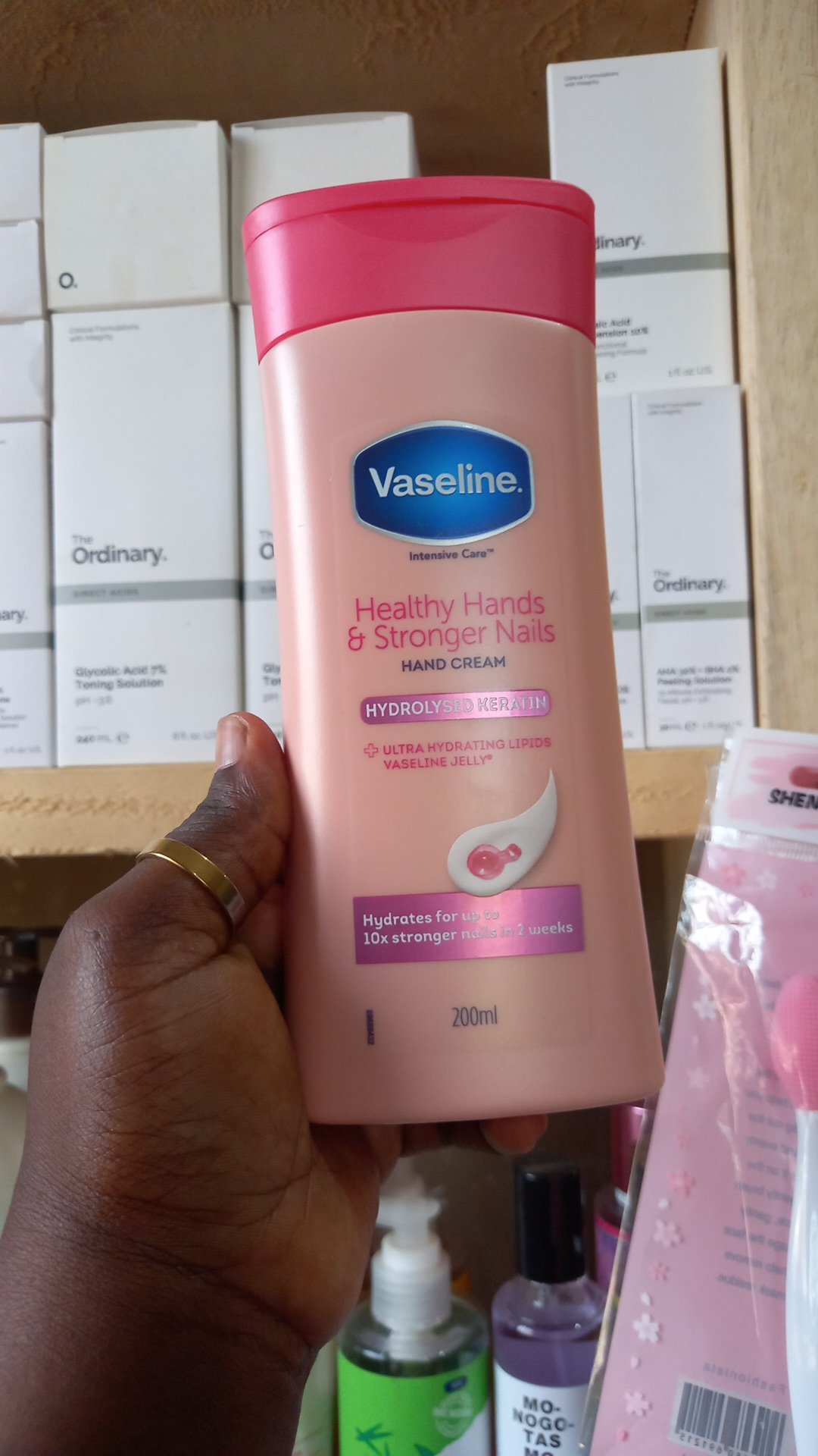 Vaseline Healthy Hands Stronger Nails - 200ml - Image 2